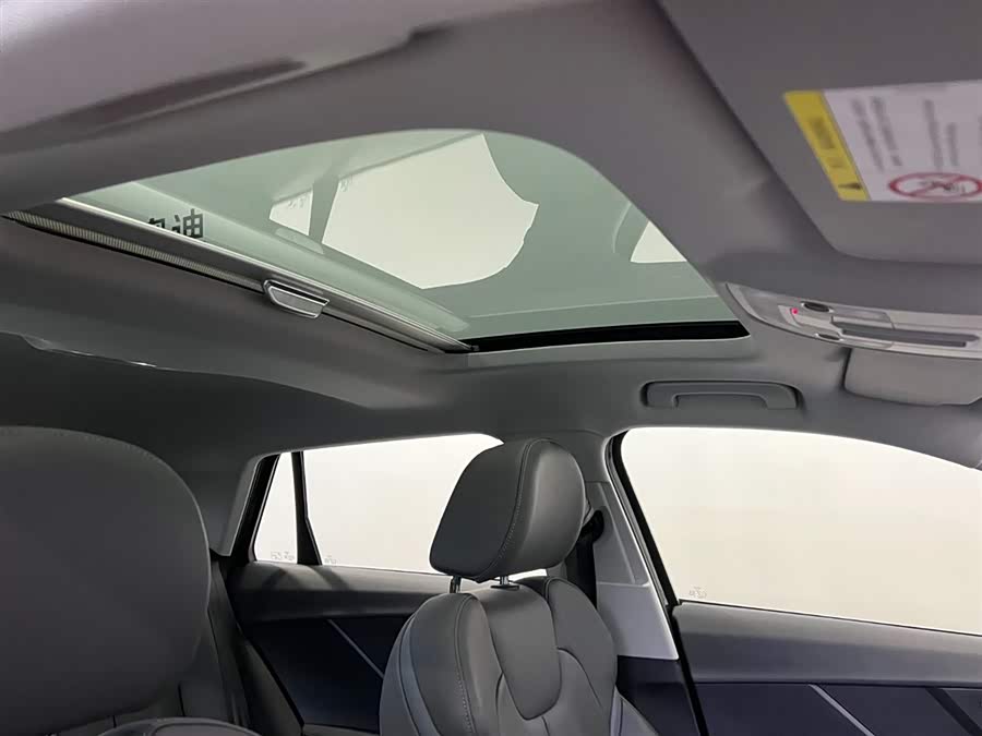 Audi Q2L 2024 imagem de carro #12