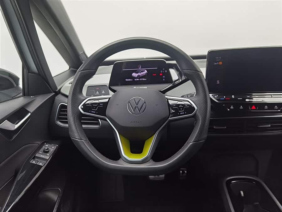 Volkswagen ID.3 2023 immagine di auto #12