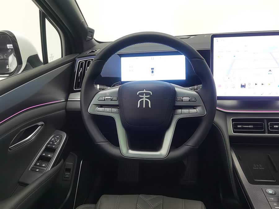 BYD SongL DM-i 2025 car image #12
