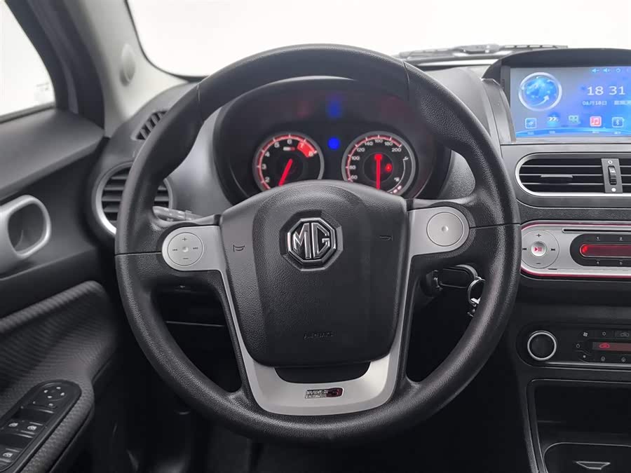 MG 3 2016 car image #12