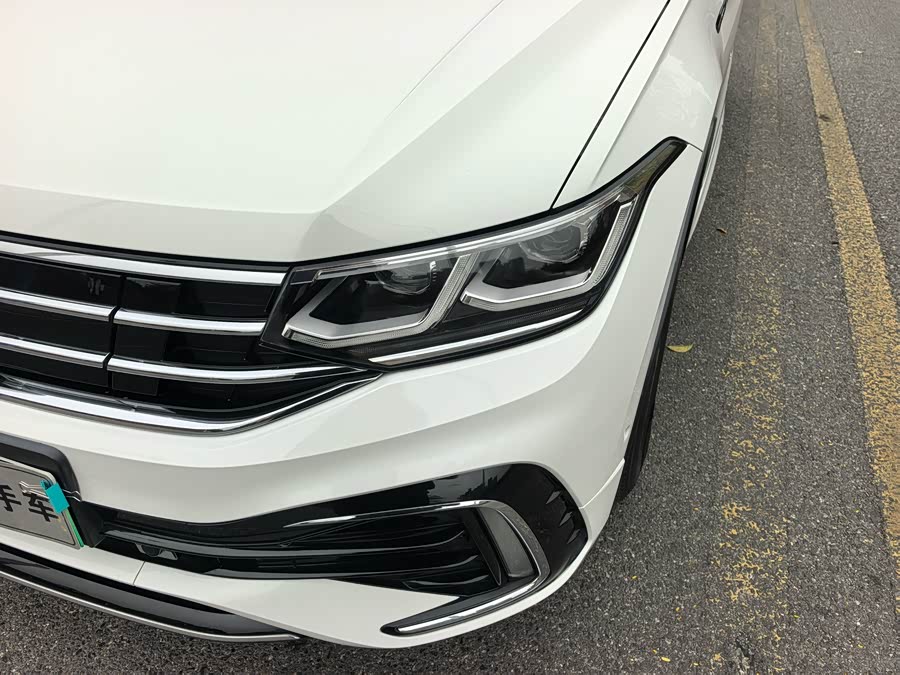 Volkswagen Tiguan L New Energy 2022 изображение автомобиля #12