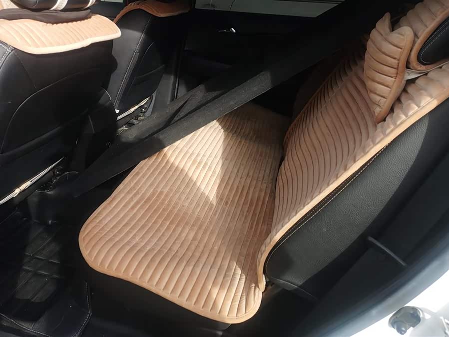 BYD e6 2016 #12 BYD e6 2016 car image #12