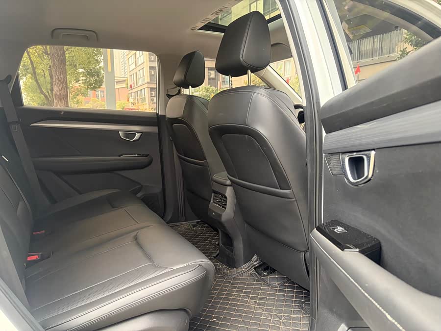 Wuling Asta 2023 #12 Wuling Asta 2023 صورة سيارة #12