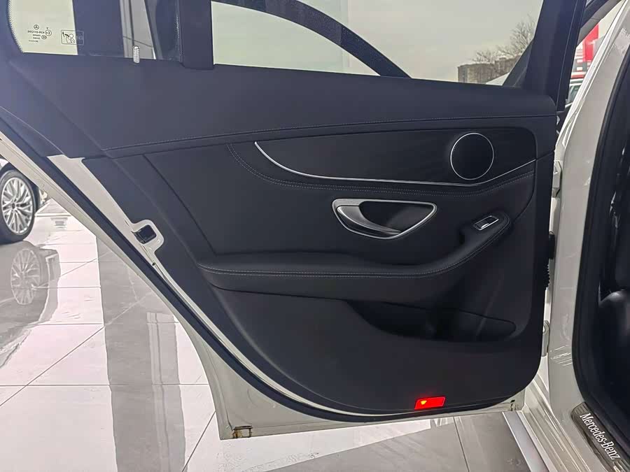 Mercedes-Benz C Class 2020 car image #12