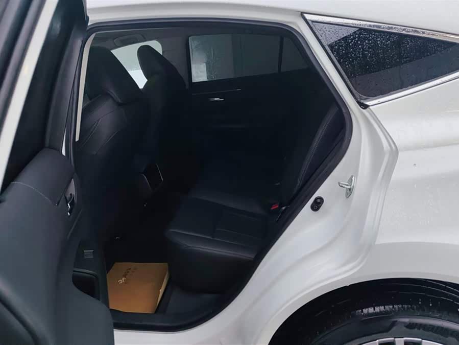 Toyota Harrier 2022 immagine di auto #12