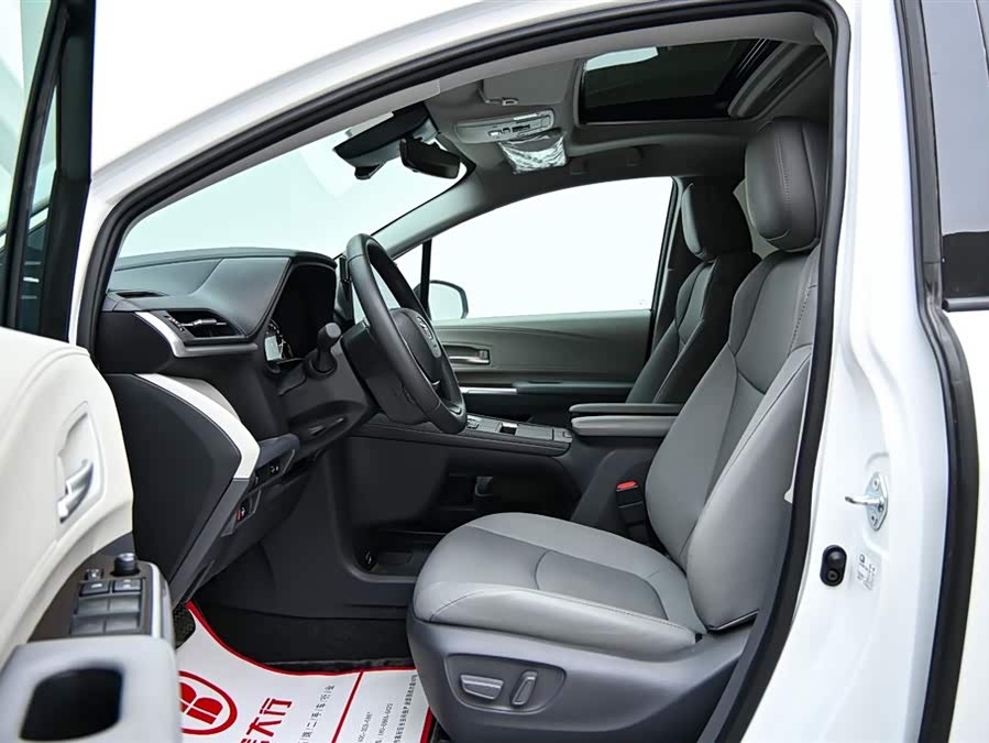 丰田 赛那SIENNA 2025 #12 丰田 赛那SIENNA 2025 汽车图片 #12