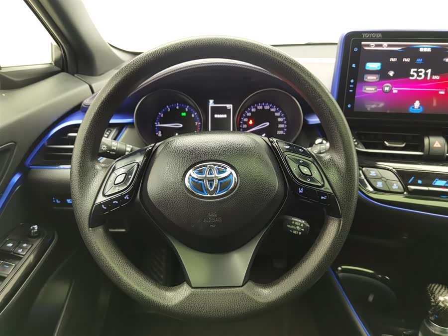 Toyota C-HR 2019 immagine di auto #12