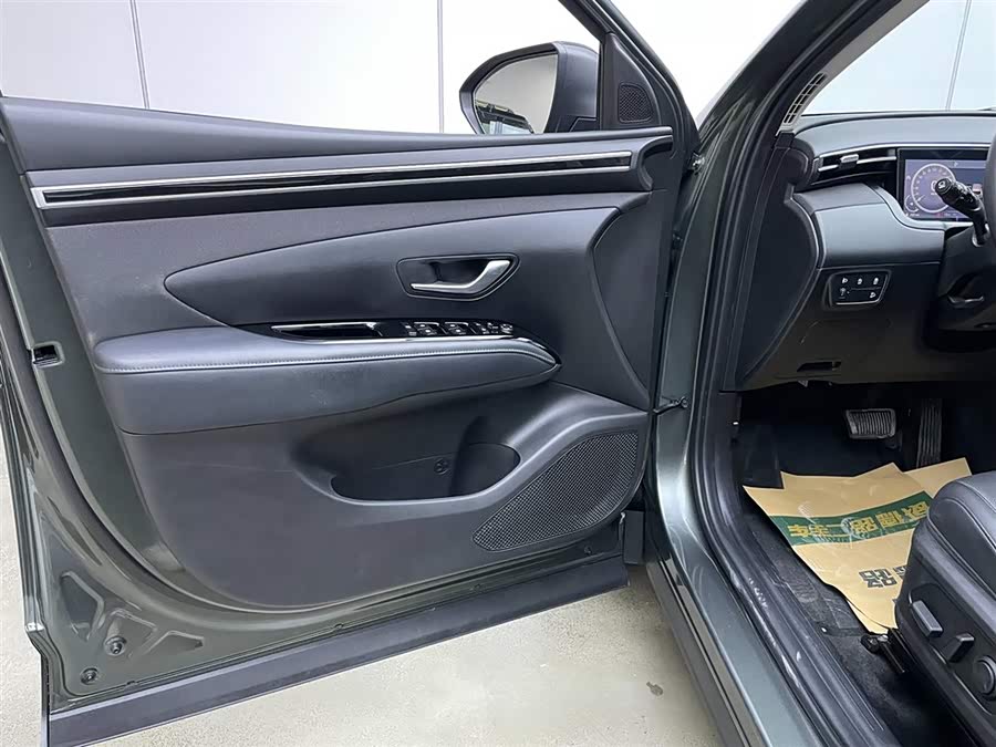 Hyundai Tucson 2023 car image #12