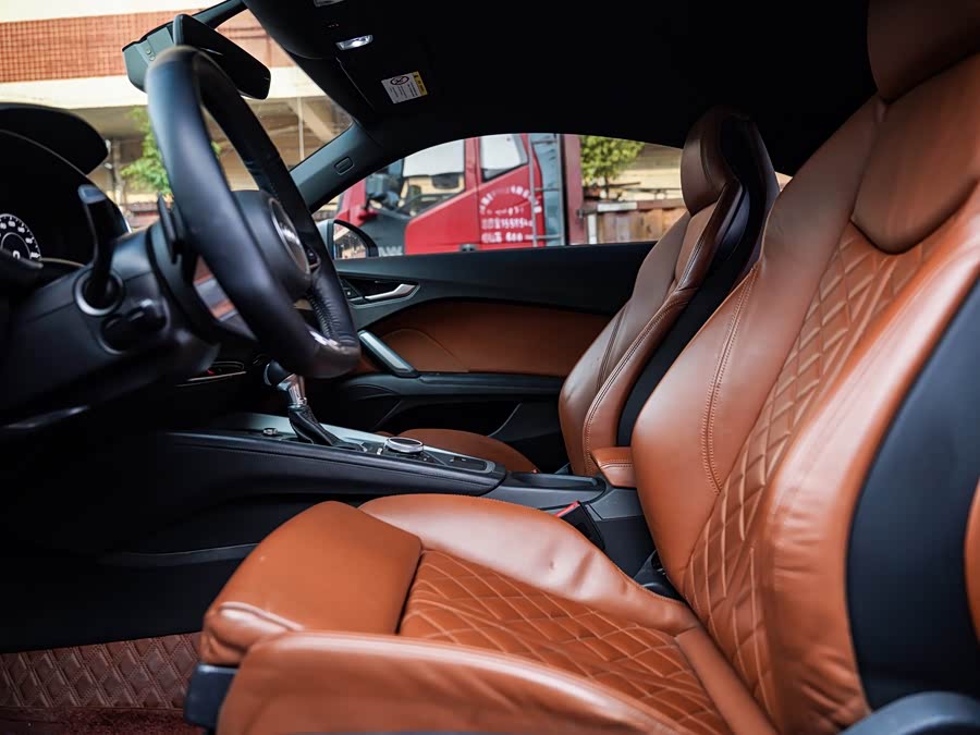 Audi TT 2017 image de voiture #12