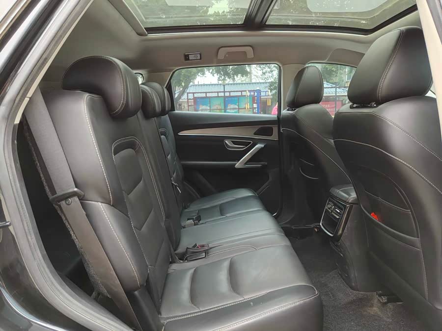 Jetour X70 PLUS 2021 car image #12