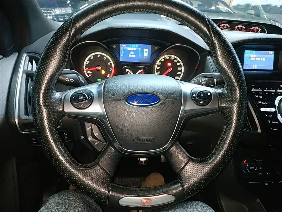 Ford Focus (Imported) 2015 #12 Ford Focus (Imported) 2015 imagen de coche #12