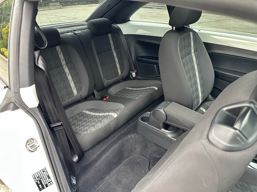 Volkswagen Beetle 2015 immagine di auto #12