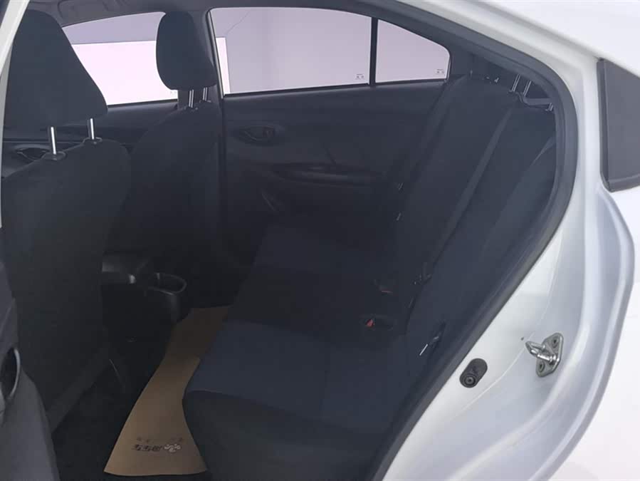 Toyota Yaris L Zhixiang 2019 صورة سيارة #12