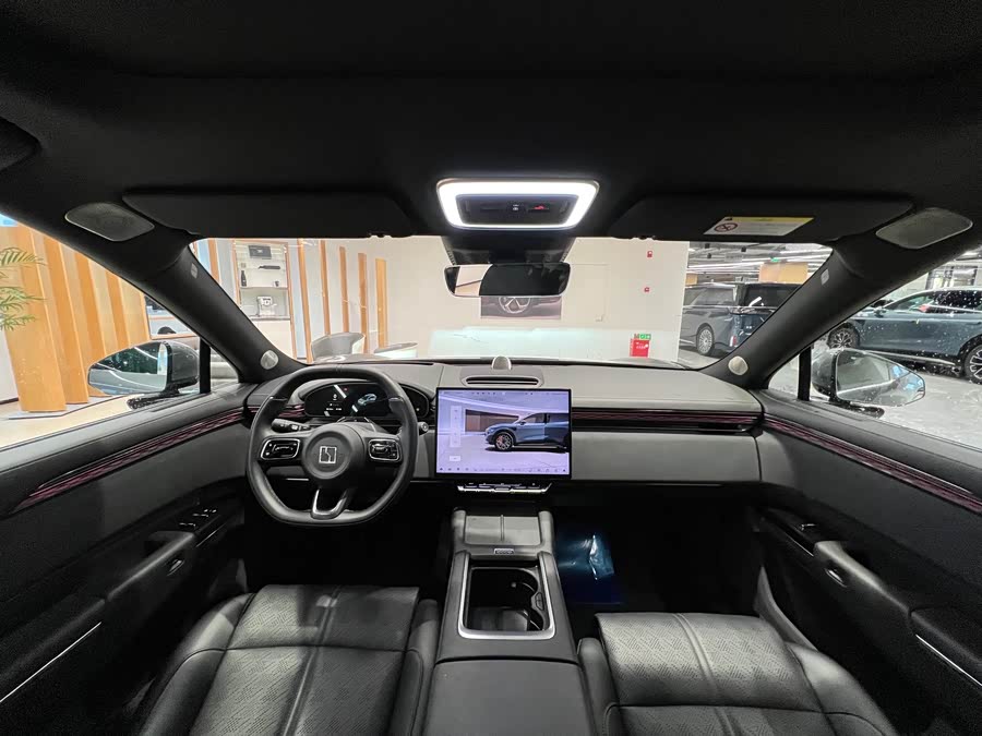 Zeekr 7X 2024 car image #12