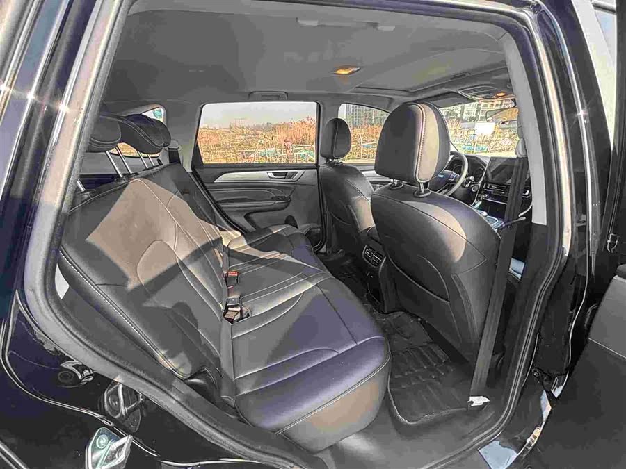 Haval M6 2022 #12 Haval M6 2022 car image #12