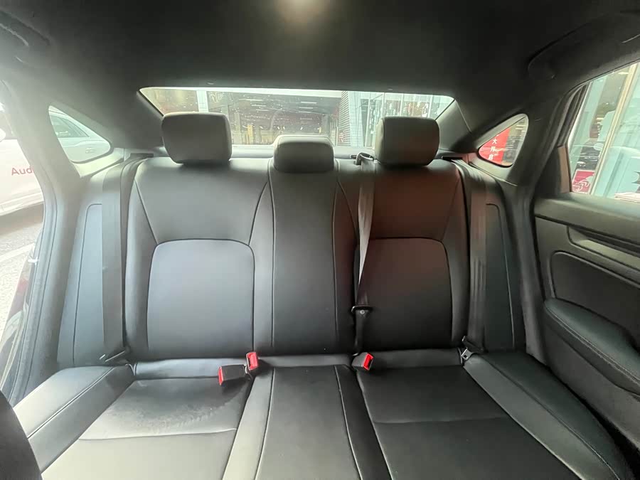 Honda Civic 2024 car image #12