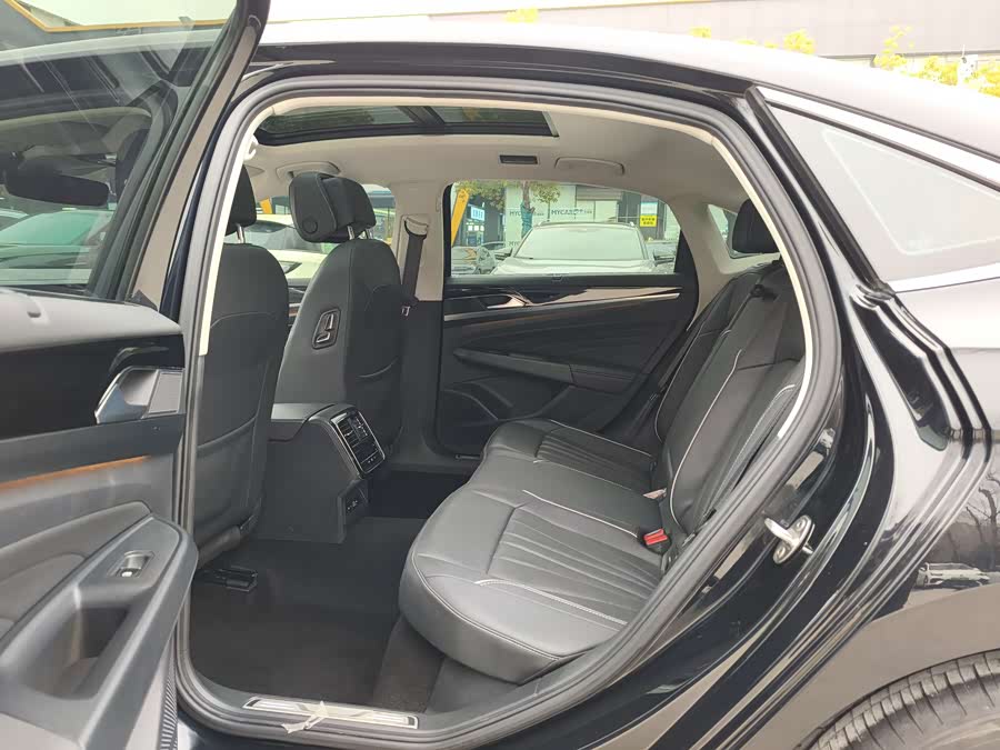 Volkswagen Passat 2024 #12 Volkswagen Passat 2024 car image #12