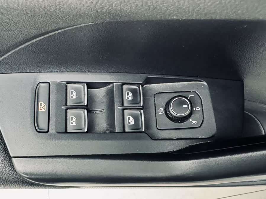 Volkswagen Tacqua 2021 #12 Volkswagen Tacqua 2021 car image #12
