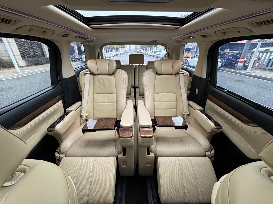 Toyota Alphard 2017 изображение автомобиля #12