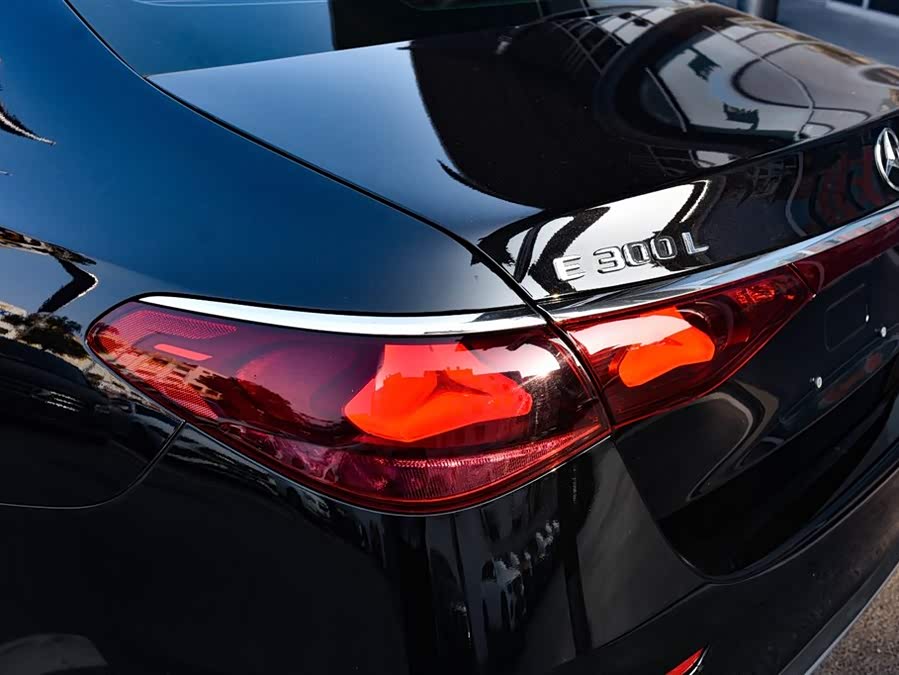 Mercedes-Benz E Class 2024 #12 Mercedes-Benz E Class 2024 car image #12