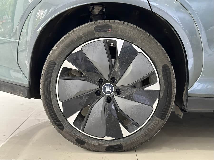 BYD Tang L 2025 #12 BYD Tang L 2025 immagine di auto #12