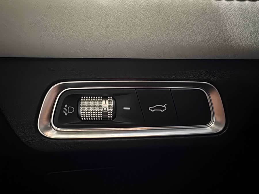 GEELY Emgrand L 2022 car image #12