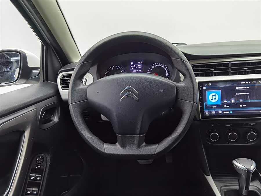 雪铁龙 爱丽舍 2017 汽车图片 #12