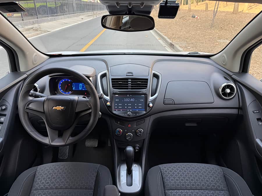 Chevrolet Tracker 2016 #12 Chevrolet Tracker 2016 car image #12