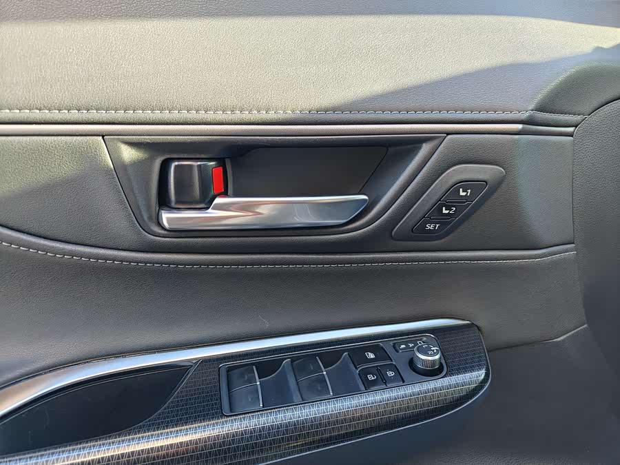 Toyota Venza 2022 immagine di auto #12