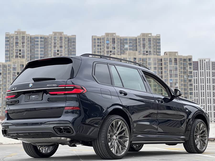 BMW X7 2022 #12 BMW X7 2022 car image #12