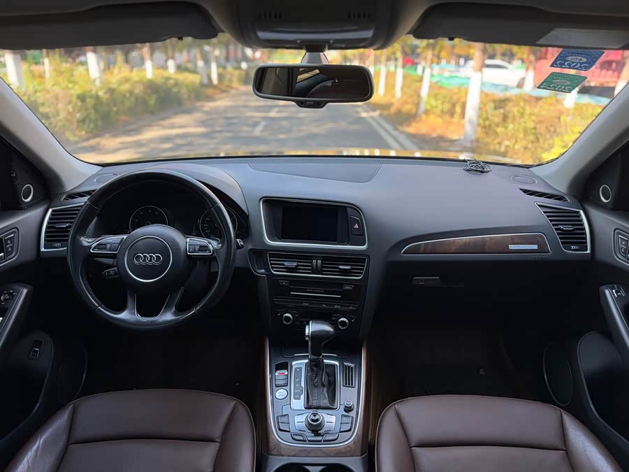 Audi Q5 2014 car image #12