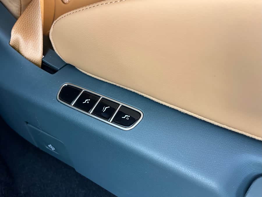 GAC Trumpchi E8 2025 imagem de carro #12