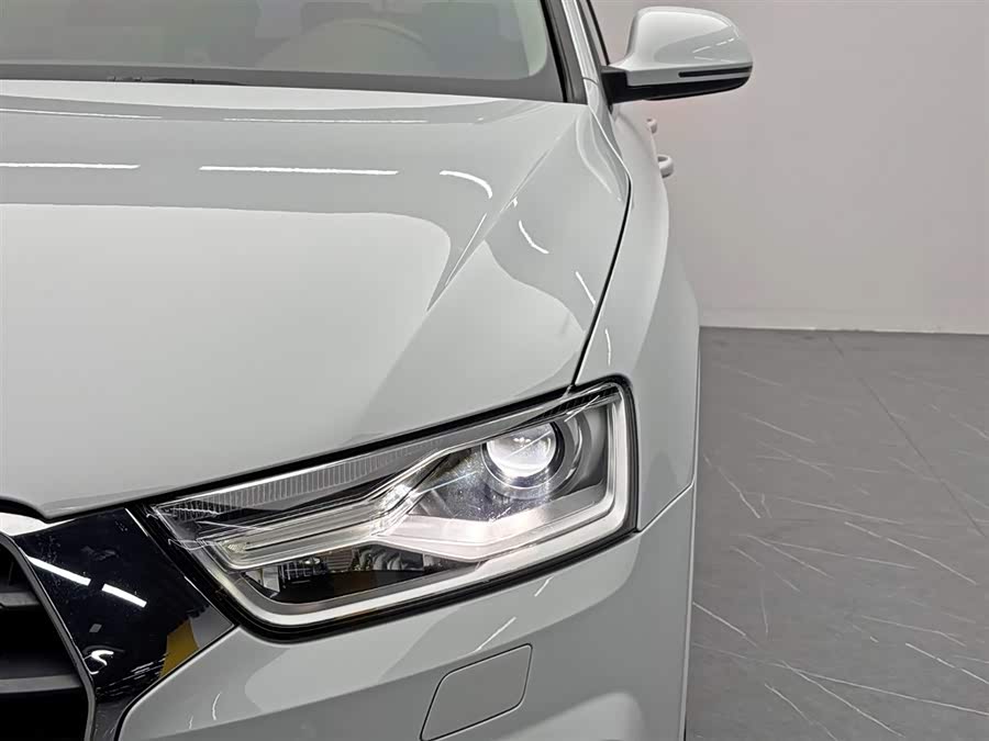 Audi Q3 2017 #12 Audi Q3 2017 car image #12