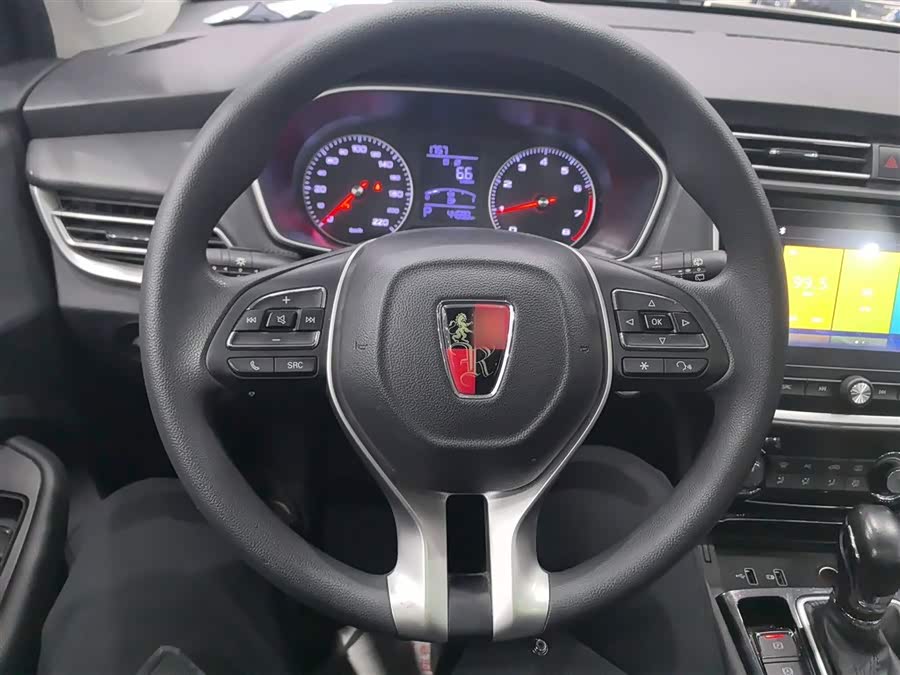 Roewe RX3 2020 изображение автомобиля #12