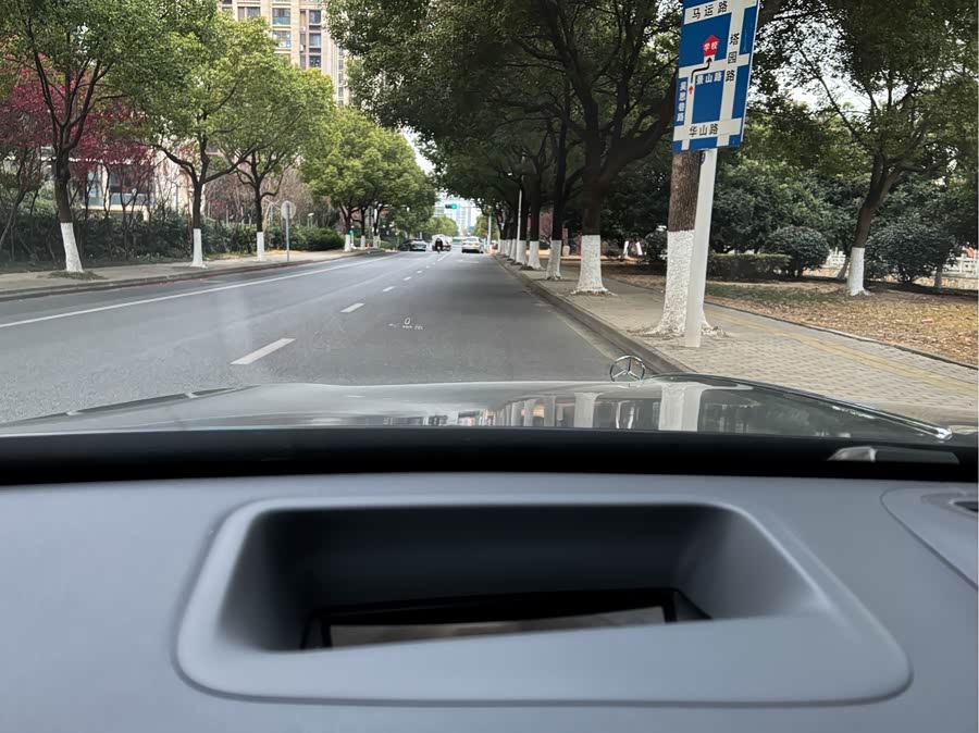 Mercedes-Benz Maybach S Class 2022 car image #12