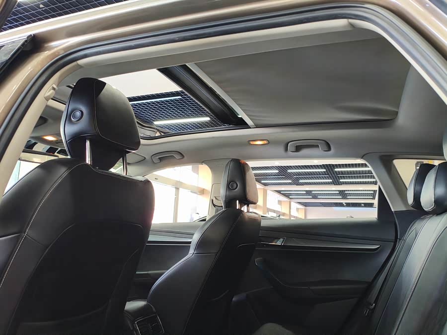 Skoda Karoq 2019 #12 Skoda Karoq 2019 car image #12