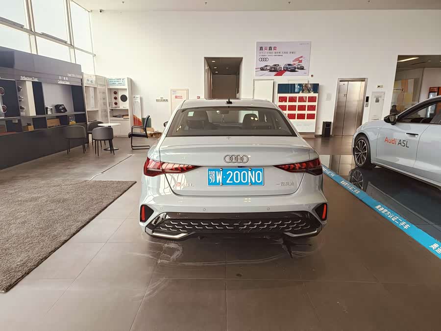 Audi A3 2024 immagine di auto #12