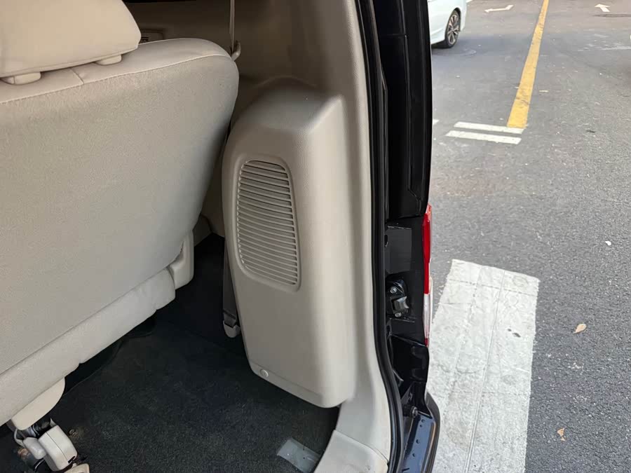 日产 日产NV200 2018 汽车图片 #12