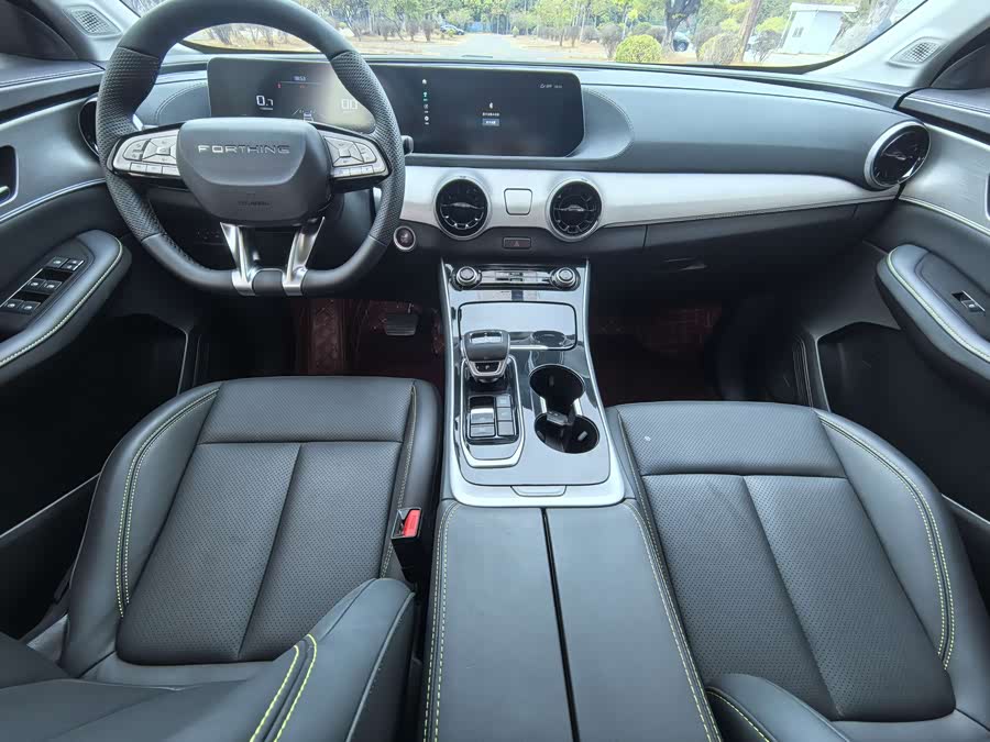 Forthing T5 EVO 2023 #12 Forthing T5 EVO 2023 car image #12