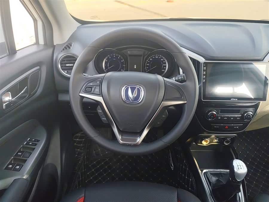 Changan CS15 2017 #12 Changan CS15 2017 immagine di auto #12