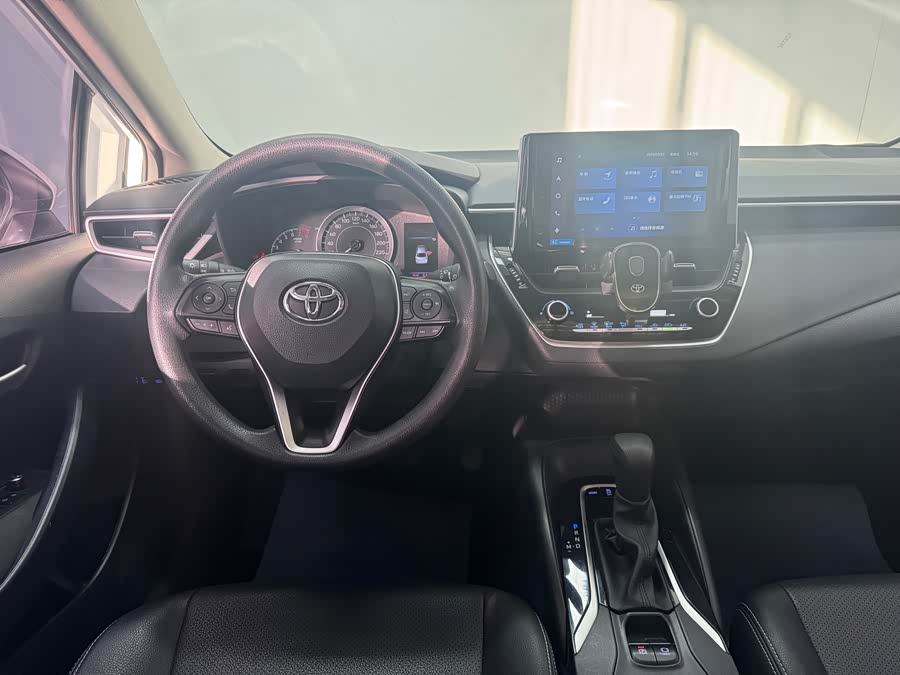 Toyota Corolla 2021 car image #12