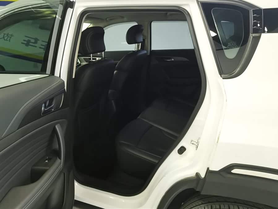 Changan CS35 Plus 2021 صورة سيارة #12