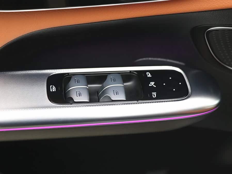 Mercedes-Benz GLC Class 2025 #12 Mercedes-Benz GLC Class 2025 car image #12