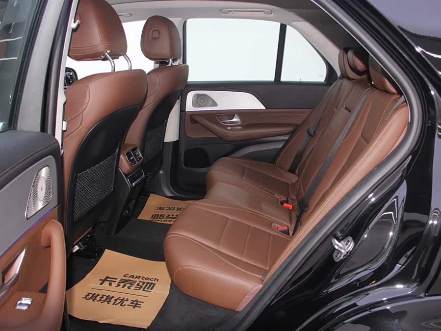 Mercedes-Benz GLE Class 2024 car image #12