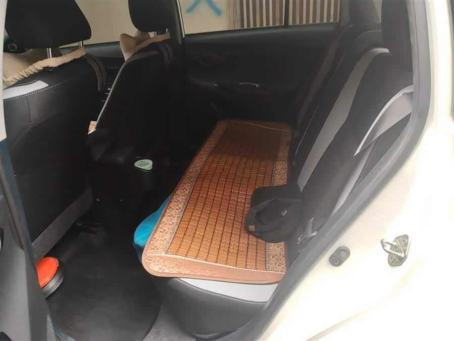 Toyota Yaris L Zhixiang 2022 صورة سيارة #12