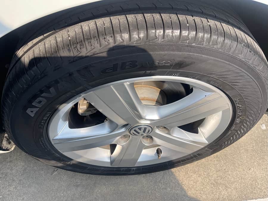 Volkswagen Golf (Imported) 2016 imagem de carro #12