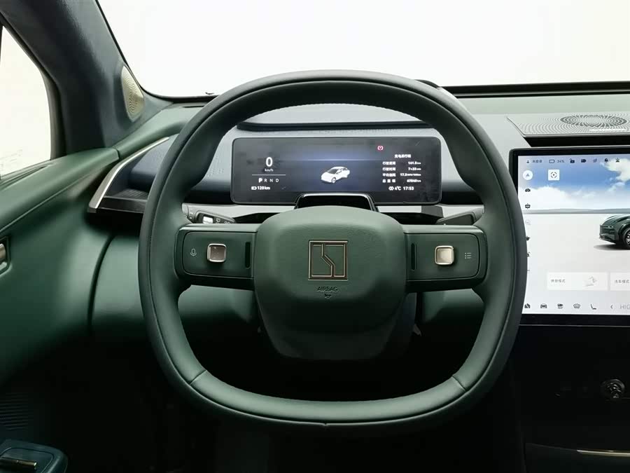 极氪 极氪X 2023 汽车图片 #12