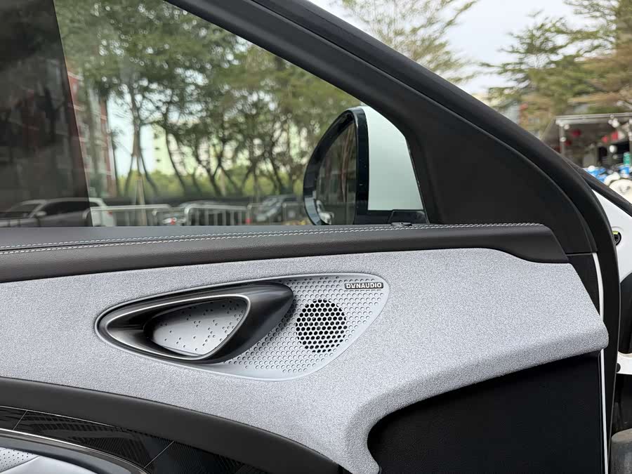 BYD Seal 2022 #12 BYD Seal 2022 car image #12