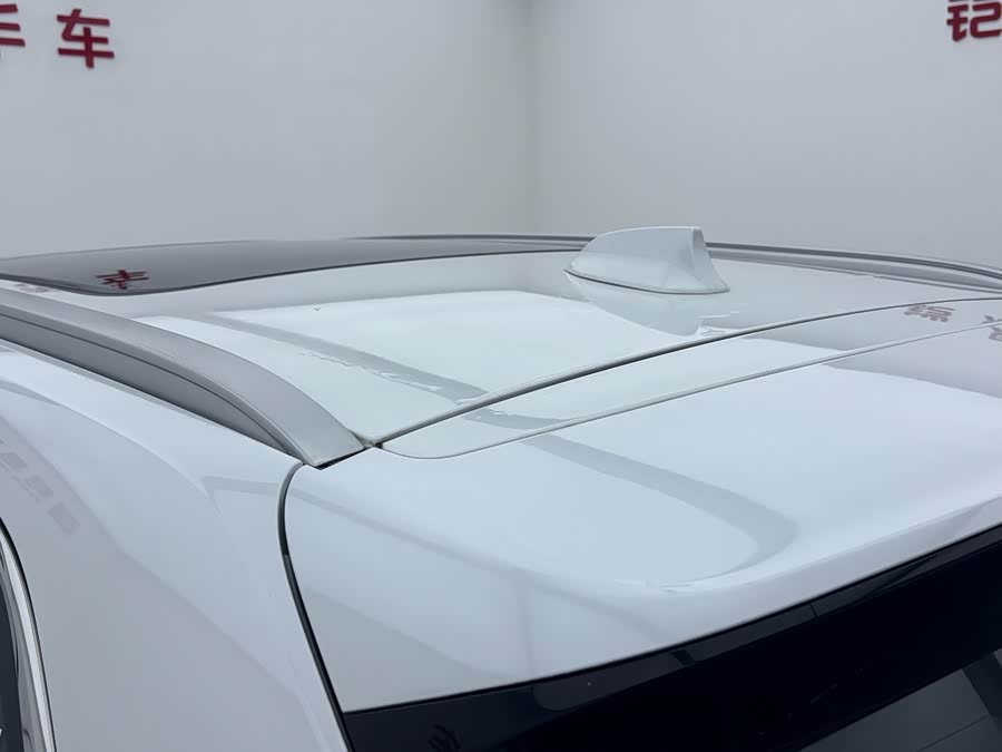 GEELY Monjaro 2025 car image #12
