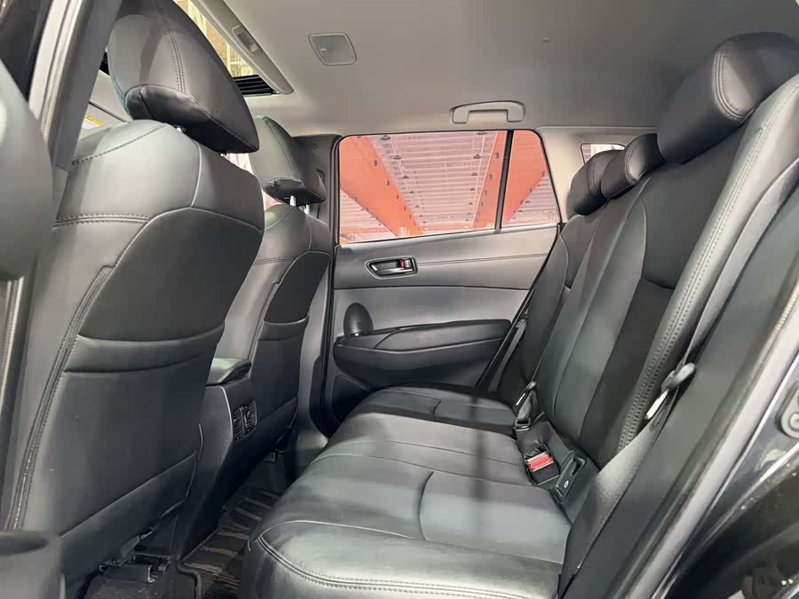 Toyota Corolla Cross 2024 immagine di auto #12